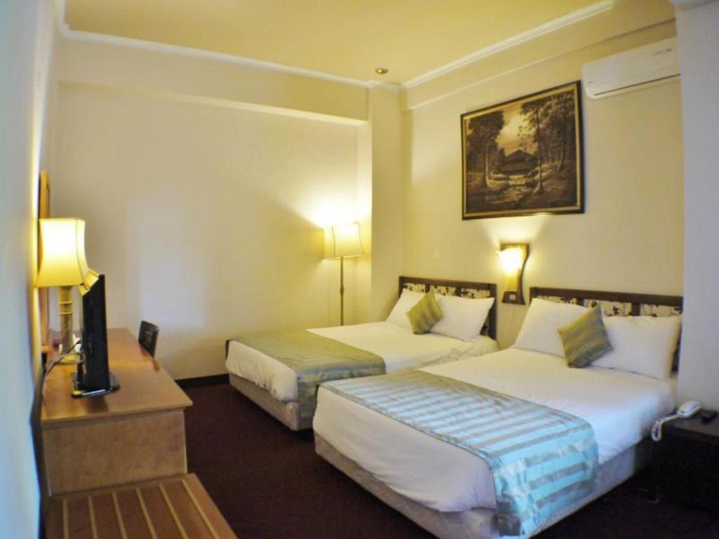 Holiday Saipan Hotel Extérieur photo